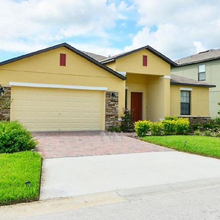 Make Memories With Your Family And Friends In This Beautiful Home 1014 Loughman Luaran gambar