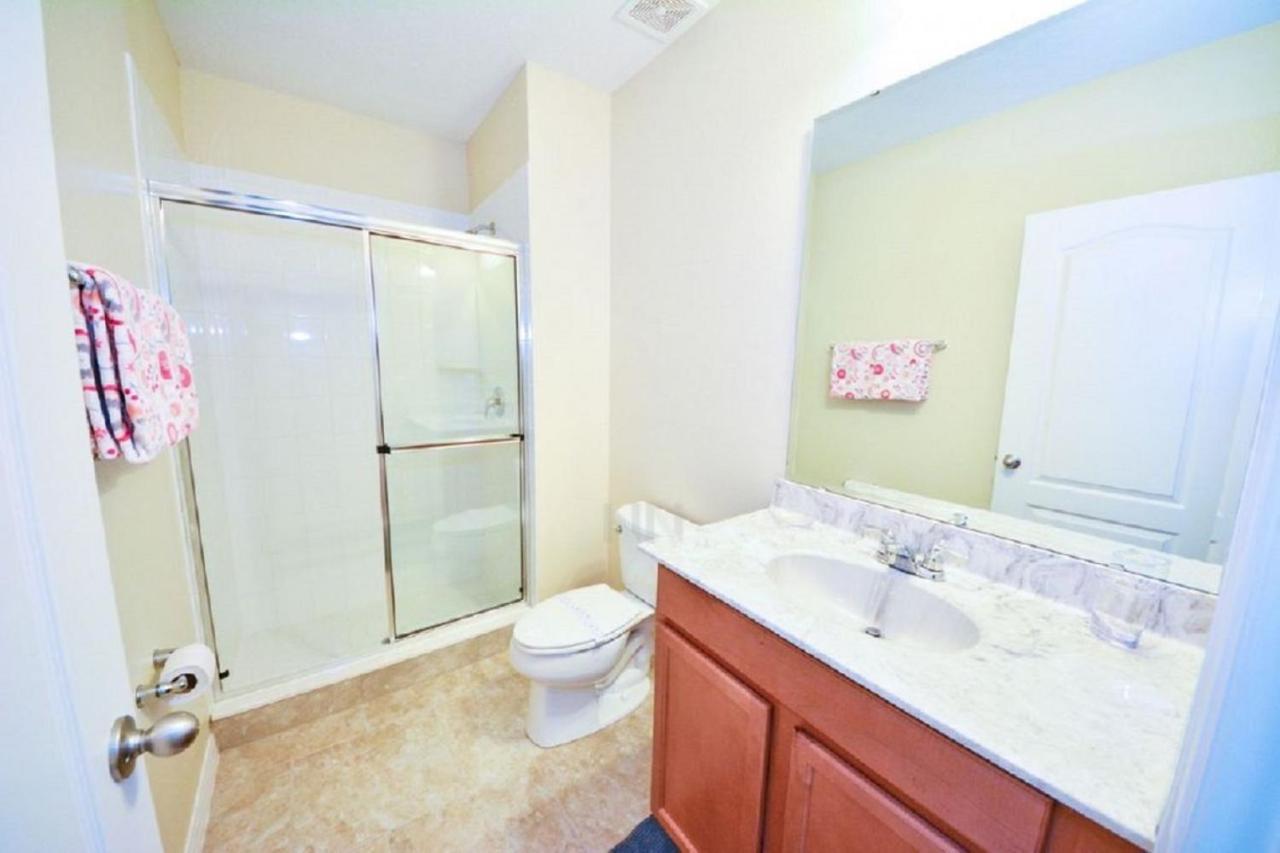 Make Memories With Your Family And Friends In This Beautiful Home 1014 Loughman Luaran gambar
